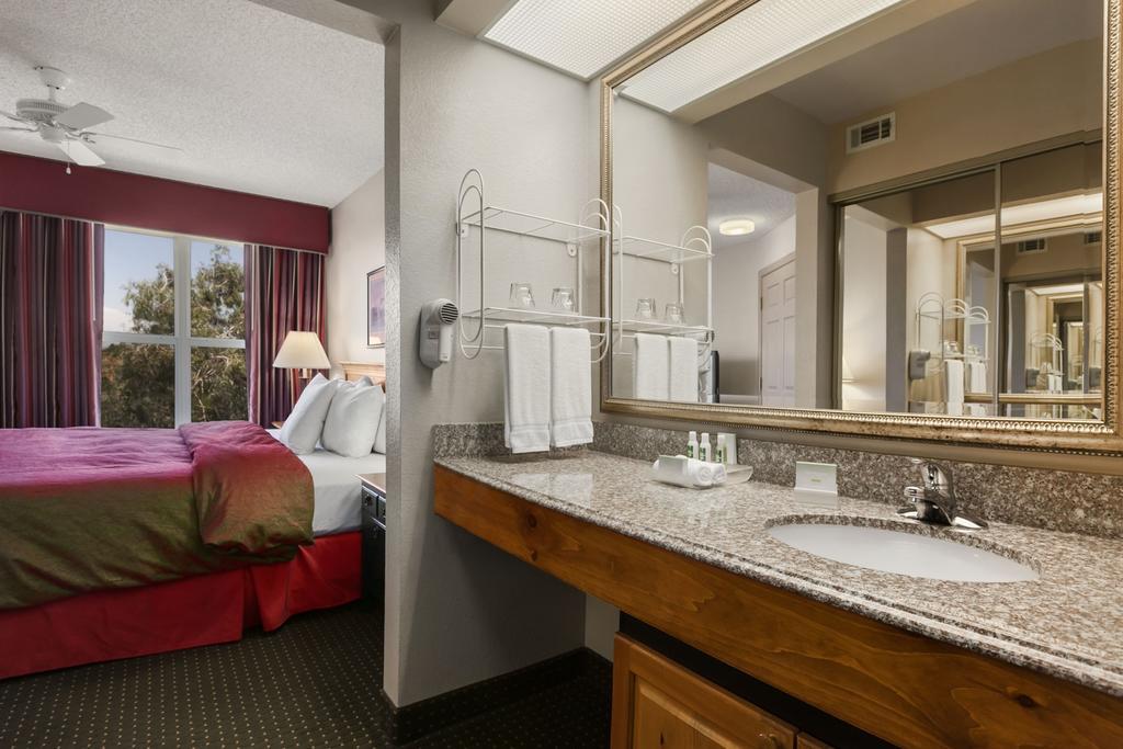 Homewood Suites Phoenix-Скоттсдейл Экстерьер фото